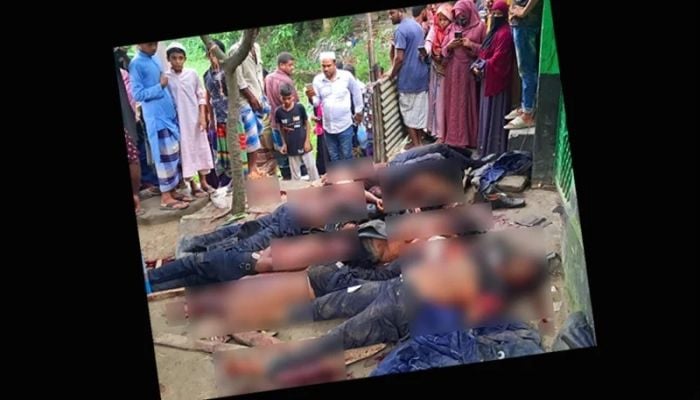 13 policemen killed in Sirajganj