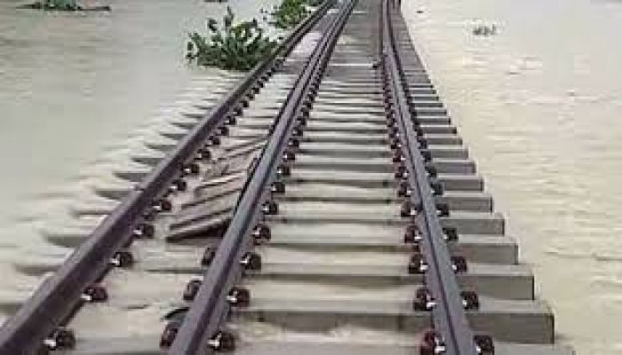 Flood halts road, rail communication on Dhaka-Chattogram route