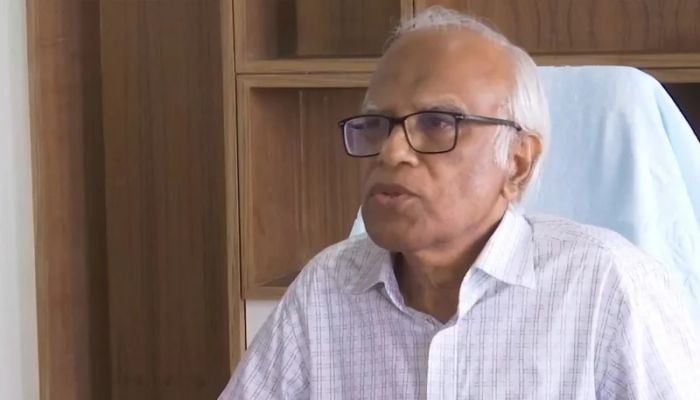 Govt goes back to old curriculum: Education adviser