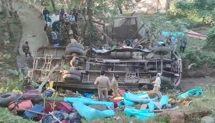 3 BSF members dead in Kashmir bus accident