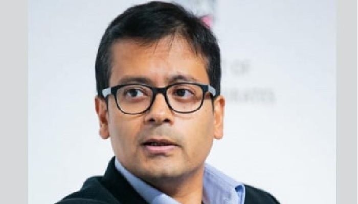 Lutfey Siddiqi arrives in Dhaka