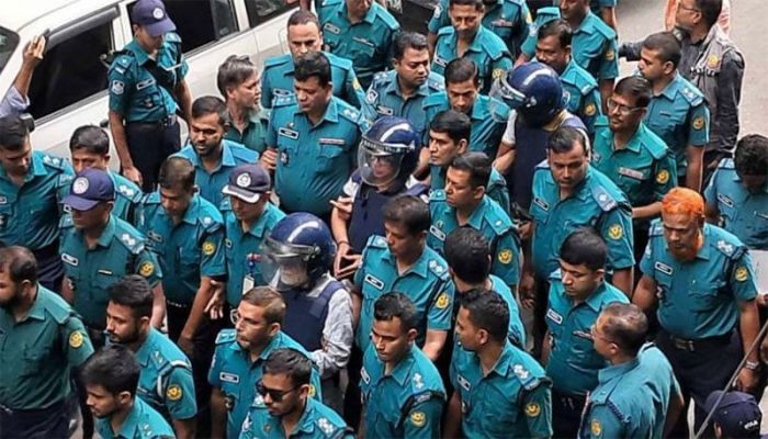 Asaduzzaman Noor, Mahbub Ali sent to jail