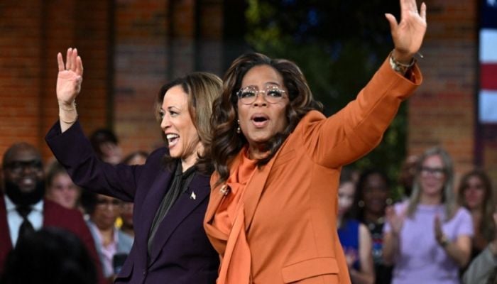 Harris and Oprah hold star-studded US election rally