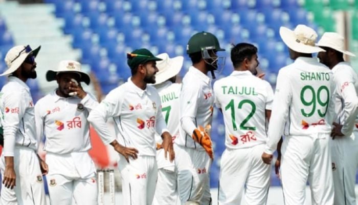 South Africa torment Tigers to reach 109-1 at lunch