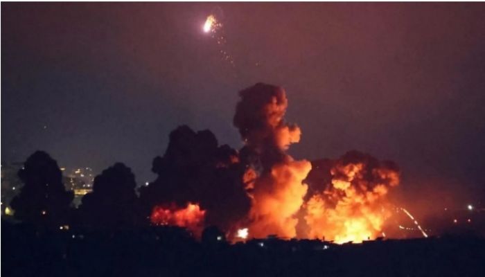 Massive blasts in Beirut after renewed Israeli air strikes