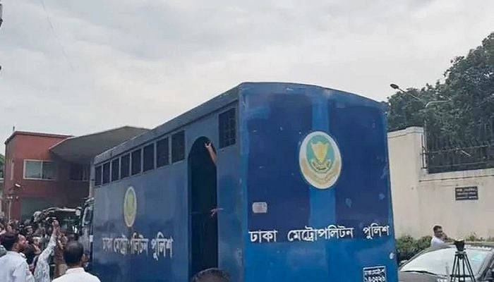 53 protesting students detained from Secretariat
