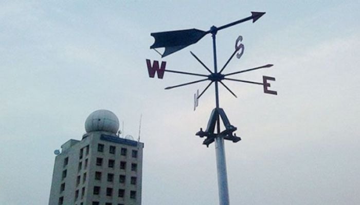 Low pressure may form over the Bay soon