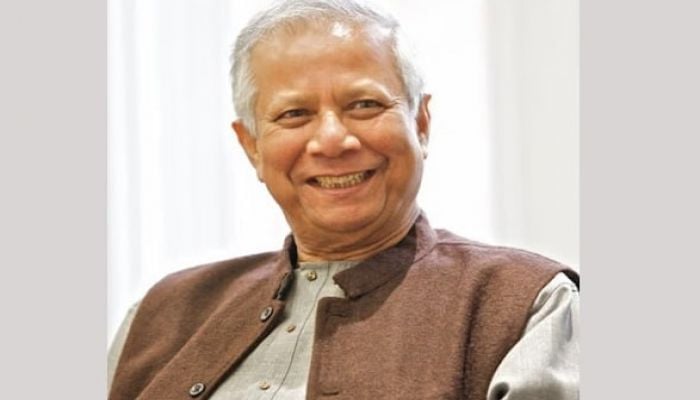Chief Adviser exchanges greetings with devotees at Dhakeshwari Temple