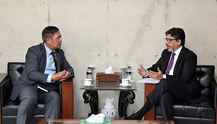 Dhaka raises concerns to Myanmar over gunfire targeting fishermen 