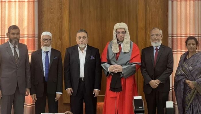 CEC, 4 ECs sworn in 