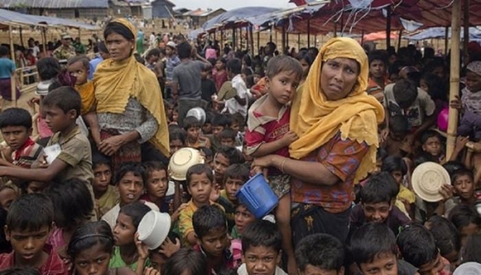 Bangladesh urges WFP to boost food aid for Rohingyas