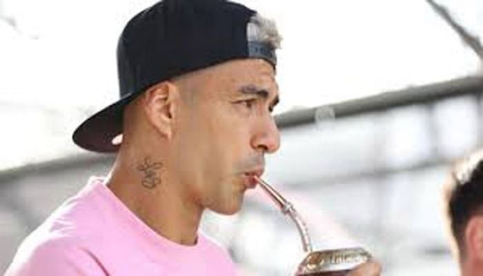 Suarez extends Inter Miami stay with new deal