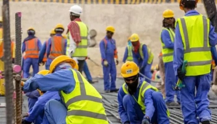 Bangladesh sends 9.30 lakh workers abroad since January 