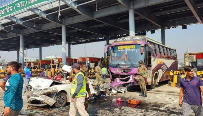 Bus driver of Dhaka-Mawa Expressway toll plaza accident arrested