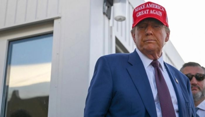 Trump threatens to take back control of Panama Canal