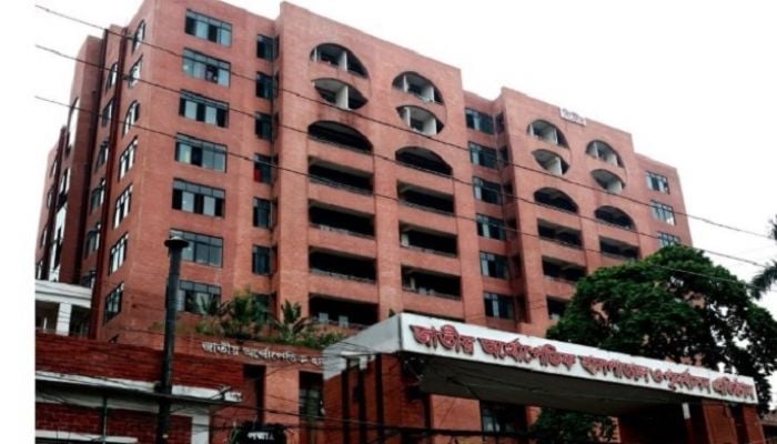 Patients face bed crisis in Pongu Hospital 