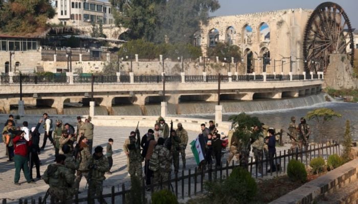 Turkey, Russia and Iran meet in Doha seeking exit from Syria chaos