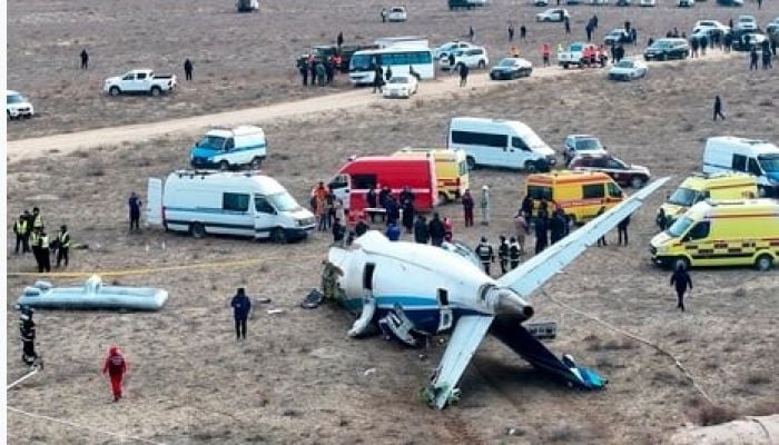 28 survivors as Azerbaijani jet crashes in Kazakhstan