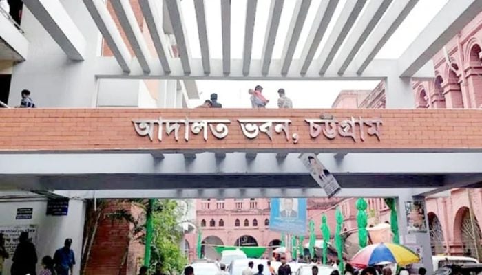 Document lost from Ctg court found in junk shop