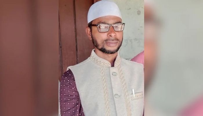 Jamaat leader killed in Joyputhat road crash