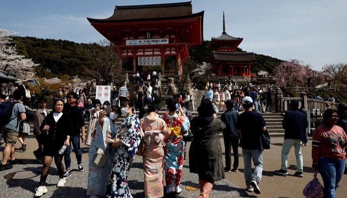Japan gets record 3.49mn visitors in December
