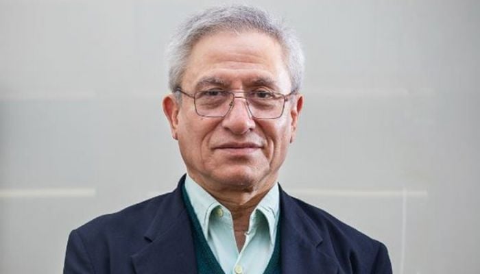 Zahid Hussain stresses reform-based budget in FY26