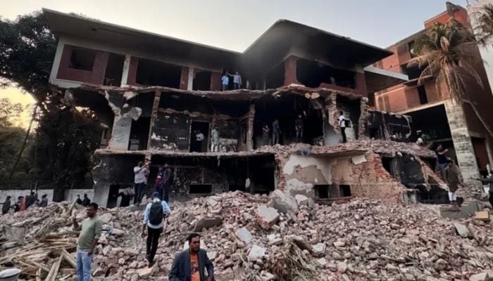 CID finds some bones from Dhanmondhi-32 house 