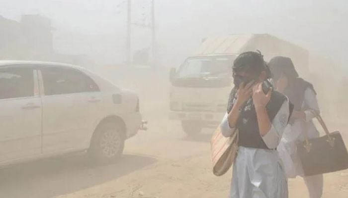 Dhaka air quality 'unhealthy'