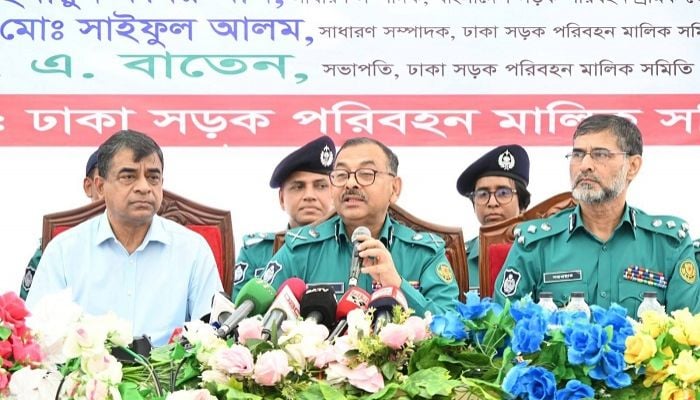 Everyone should abide by traffic rules: DMP Commissioner