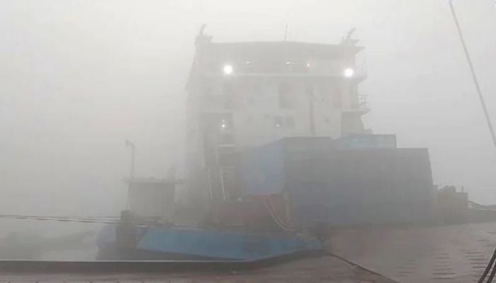 Ferry movement resumes after 9hrs on Paturia-Daulatdia route