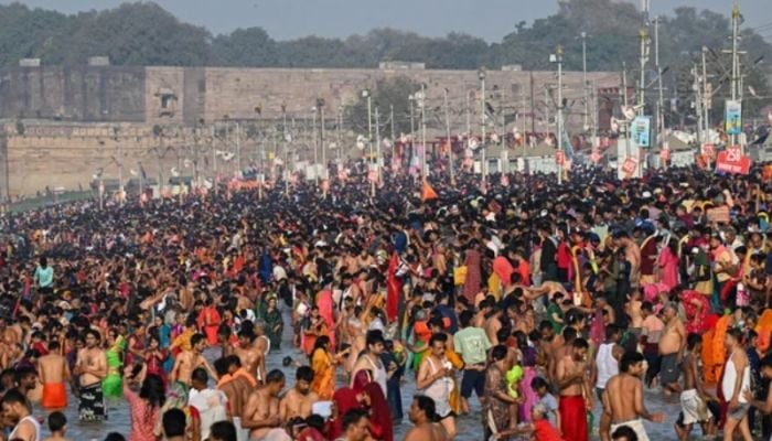 India's vast Hindu festival draws to an end