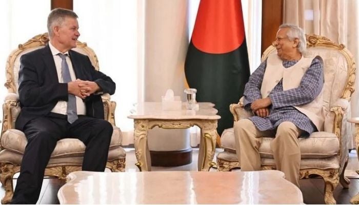 Bangladesh can attract big investments in renewable energy, carbon market, experts tell CA