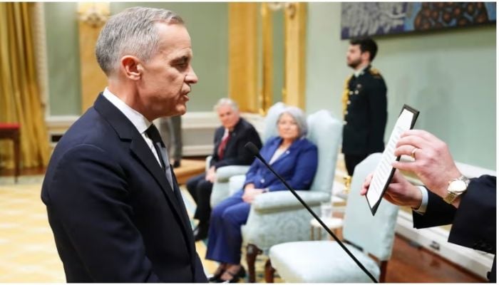 Mark Carney sworn in as Canadian prime minister amid US trade war