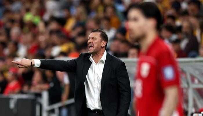 Australia beat China to tighten hold on World Cup qualifying berth