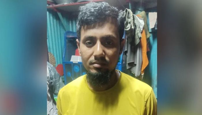 Truck driver arrested for crushing garment worker in Banani