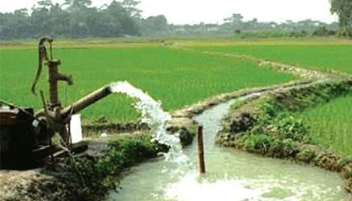 Govt asks to operate irrigation pumps from 11pm to 7am