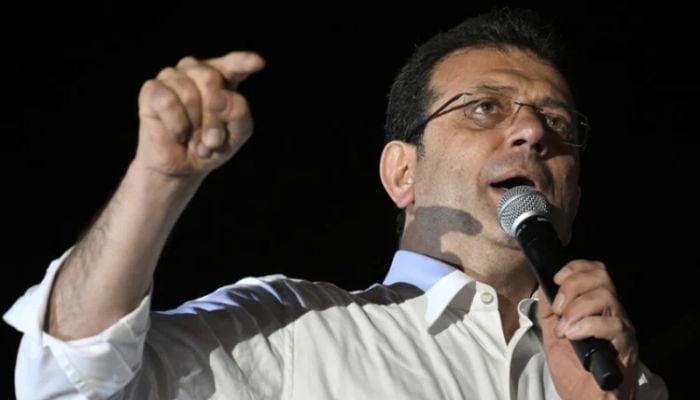 Turkey police detain Istanbul mayor, Erdogan's main rival