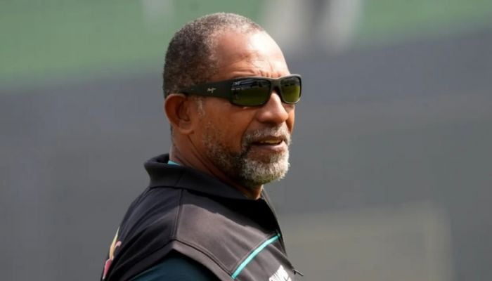 Phil Simmons to coach Bangladesh until 2027 ODI World Cup
