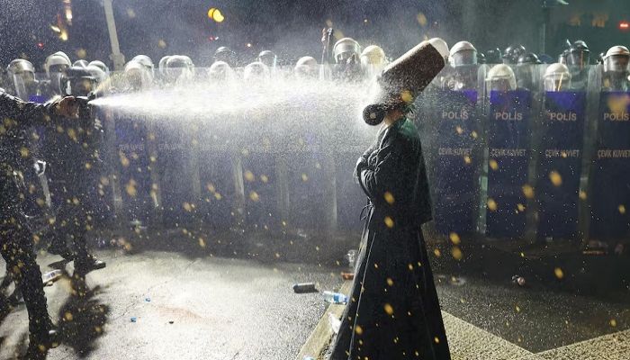 Turkey detains more than 1,000 in protests since Istanbul mayor's arrest