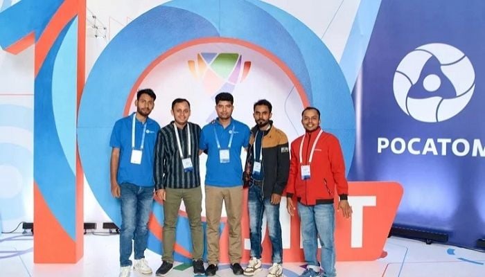 5 Bangladeshi professionals awarded in Russia