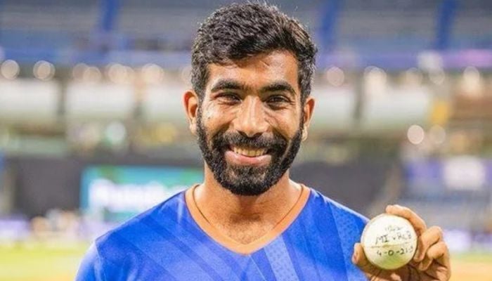 Bumrah back with IPL's Mumbai as he nears injury return