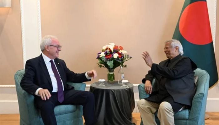 CA, Uruguay FM for enhancing cooperation between Latin America & Asia