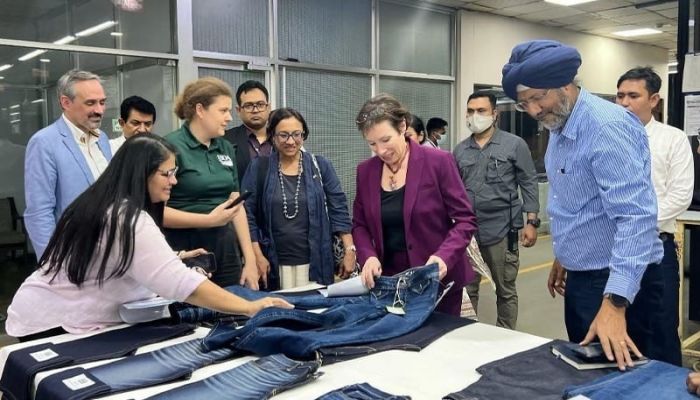 US Ambassador visits Ha-Meem Group factory