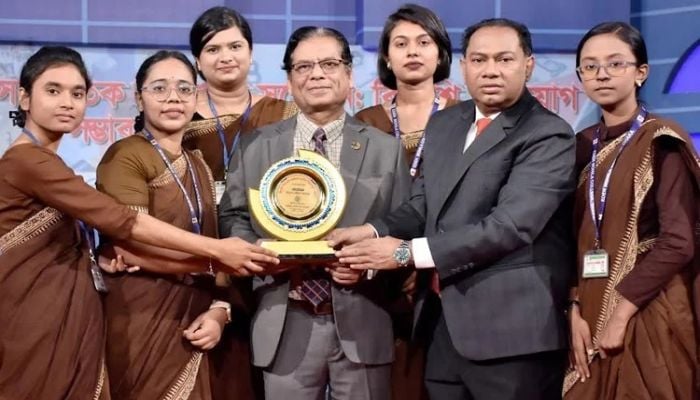 Political stability crucial for sustainable investment: Mustafizur Rahman