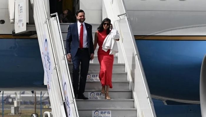 Vance in Delhi to meet Modi amid tariff tensions