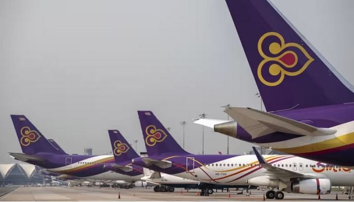 Airlines cancel, reroute flights after India-Pakistan clashes