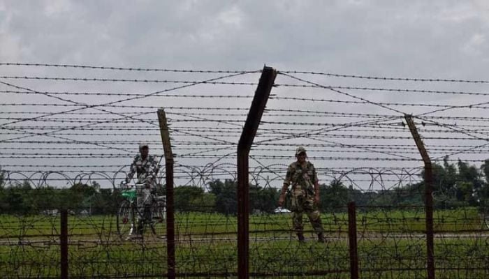 BSF detains 2 Bangladeshis from Birol border, locals grab 2 Indians in retaliation