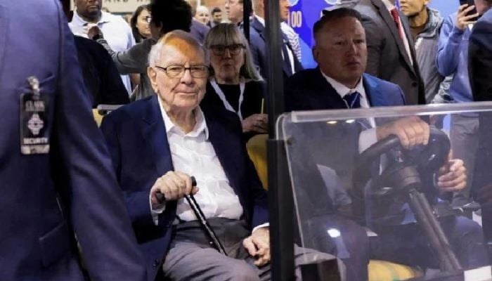 Buffett to step down as Berkshire CEO after 60 years at helm