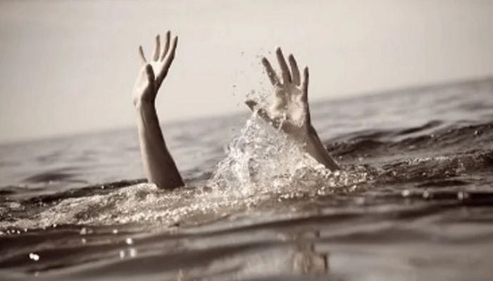 Two girls drown in Narsingdi