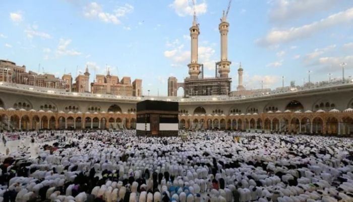 80723 Bangladeshi hajj pilgrims so far reach Saudi Arabia